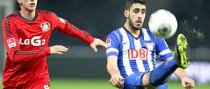 Ins Team geschlichen. Von Tolga Cigerci (rechts) wurde bei Hertha BSC nicht allzu viel erwartet. Inzwischen darf er sich als Stammspieler fühlen.