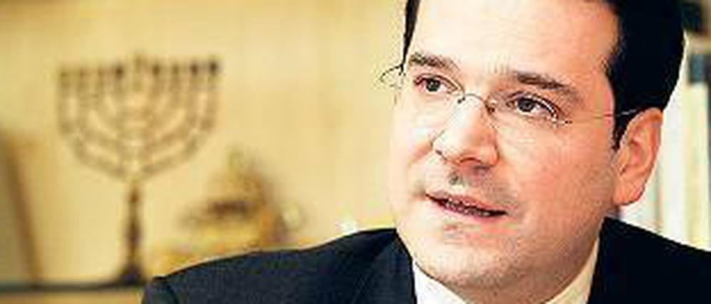 Der Gemeindevorsitzende Gideon Joffe steht seit vielen Monaten in der Kritik. 