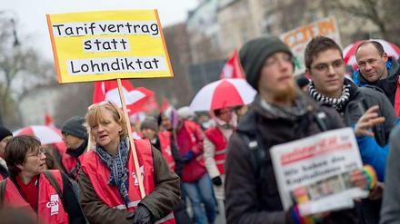 Beim den letzten beiden Streiktagen im Dezember waren jeweils rund 2000 Lehrer auf der Straße.