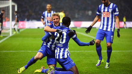 Hertha gewann am Freitagabend durch zwei Tore von Adrian Ramos mit 3:2 gegen Werder Bremen