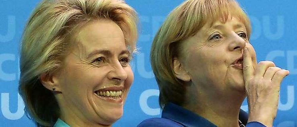 Keine unkomplizierte Beziehung: Ursula von der Leyen (links) und ihre Kanzlerin Angela Merkel (CDU). 