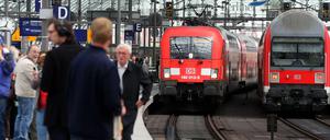 Ist hier noch Platz? Nicht mehr viel, meint die Bahn. Die Berliner Ost-West-Trasse sei voll. 