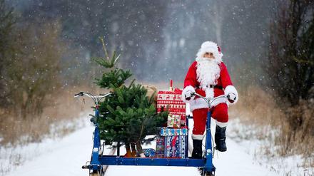 Die Frohe Botschaft kommt in erster Linie in Form von Geschenken daher. Unser Autor aber meint, dass Weihnachten Anlass sein muss, um über die Bedeutung von Religion für alle nachzudenken.