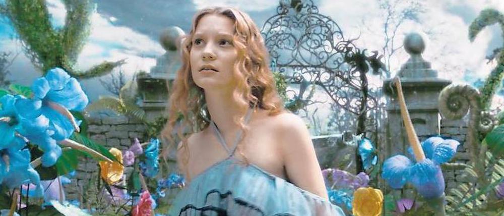 "Alice im Wunderland" - hier Mia Wasikowska in Tim Burtons Verfilmung von 2010 - kommt ohne Jubiläen aus. Hier wird eher "Nichtgeburtstag gefeiert.