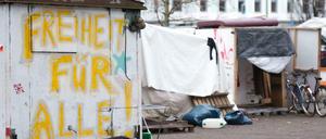 Der Koalitionskrach um das Flüchtlingscamp auf dem Oranienplatz ist vorerst beendet.