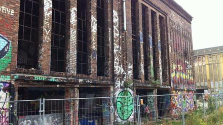 Die baufällige frühere Eisfabrik in Kreuzberg.