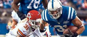 Vorfahrt Blau. Donald Brown erläuft einen Touchdown für die Colts.