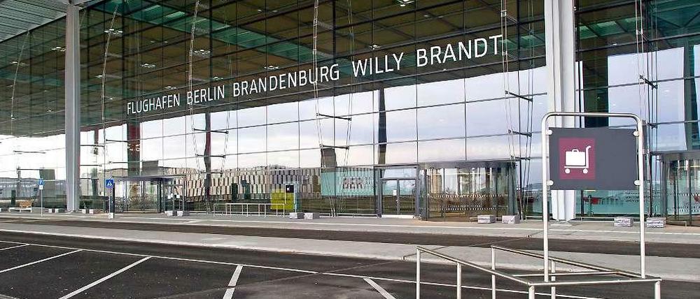 Euphorie haben Mehdorns Pläne zum Testbetrieb am BER bisher nicht ausgelöst.