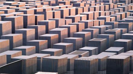 An Silvester haben Unbekannte an das Holocaustmahnmal in Berlin uriniert.