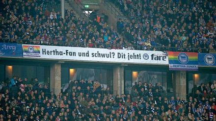 Jeht klar. Der Fanclub sitzt im Oberring, Gegengerade, immer. 