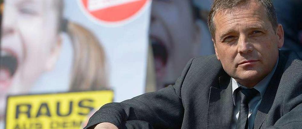Der 61-jährige Udo Pastörs ist zum Parteivorsitzenden der NPD bestimmt worden.