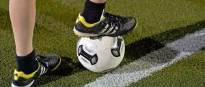 "Schwul" ist in der Fan-Kurve von Fußballstadien immer noch ein Standardfluch.