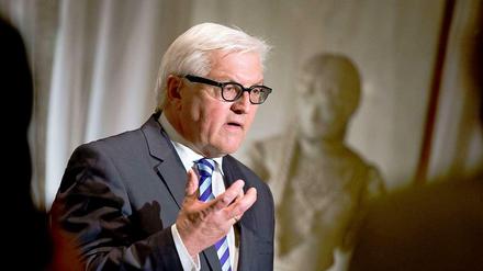 Außenminister Frank-Walter Steinmeier (SPD) besucht für zwei Tage das krisengeplagte Griechenland.