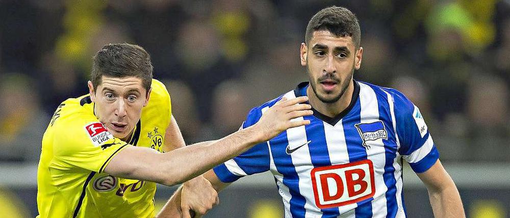Eine Entscheidung des Herzens. Cigerci (r., mit Dortmunds Lewandowski).