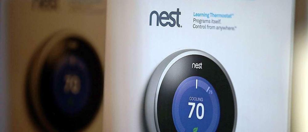 Drehen und fertig. Der intelligente Thermostat wird nicht nur von Nest angeboten. Die Geräte der Kalifornier gelten jedoch als besonders formschön und bedienerfreundlich.