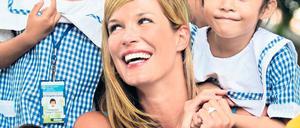 Bereits 2012 übergab Verena Wriedt als Botschafterin für SOS-Kinderdörfer eine Trinkwasseranlage in Manila.