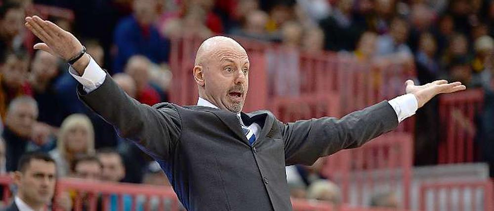 Immer unter Strom. Albas Trainer Sasa Obradavic in der Vergangenheit.