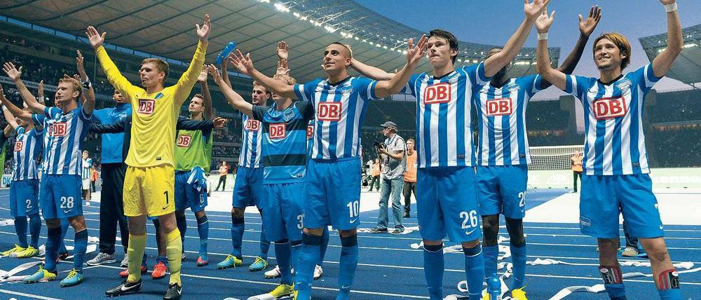Warmes Blau. So viel Spaß hat Hertha BSC lange nicht gemacht. Nach der Hinrunde liegt der Aufsteiger mit 28 Punkten auf einem Europapokalplatz.