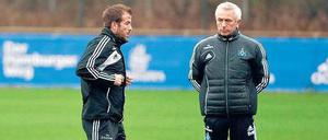 Holland in Not. Die beiden Niederländer Rafael van der Vaart und Trainer Bert van Marwijk sollen ihren Beitrag zur Genesung des HSV leisten.