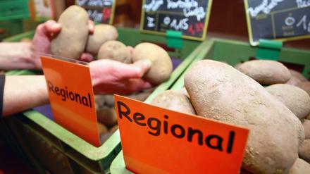 Regionale Produkte sind toll! Doch wer sie kauft, sollte sich deshalb nicht für einen besseren Menschen halten.