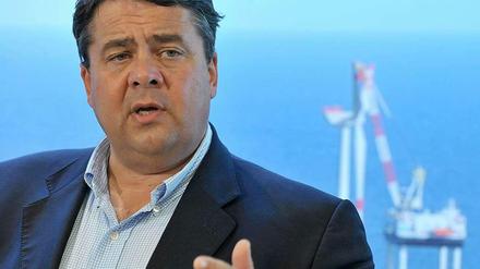 SPD-Chef Sigmar Gabriel wirft der EU-Kommission Machtstreben vor.