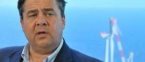 SPD-Chef Sigmar Gabriel wirft der EU-Kommission Machtstreben vor.