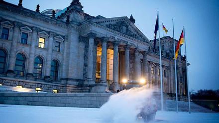 Abgebürstet. Nicht auf allen Wegen funktioniert der Winterdienst. Aber die Änderungen im Straßenreinigungsgesetz zeigen Wirkung.