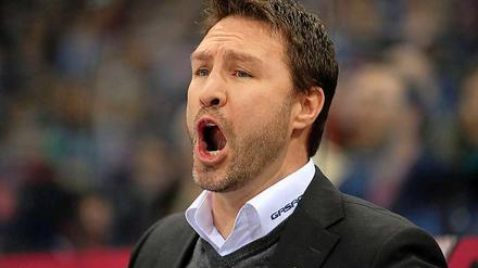 Jeff Tomlinson musste im Training vor dem Spiel gegen Hamburg laut werden.