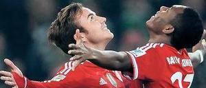 Herr, lass Gegner regnen! Mario Götze (links) und David Alaba sind mit dem FC Bayern München in dieser Saison bislang vergeblich auf der Suche nach ebenbürtigen Widersachern in der Bundesliga. 