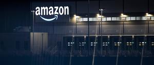 Ein Sortierzentrum von Amazon - hier am Flughafen Schönefeld. 