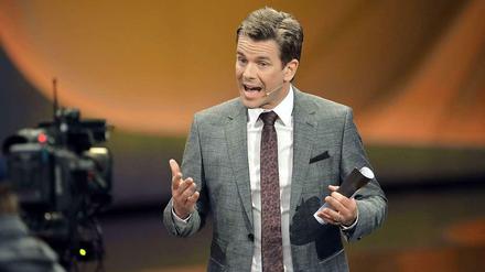 gehemmt und nervös. "Wetten, dass...?"- Moderator Markus Lanz.