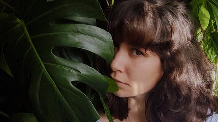 Die Schriftstellerin und Bloggerin Jasmin Schreiber, 33