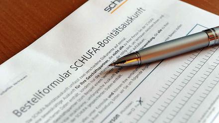 Die Auskunftei sammelt Informationen über die Bonität der Deutschen.