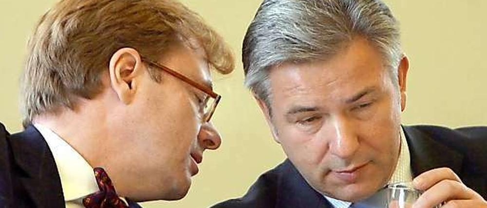 Kulturstaatssekretär André Schmitz und der Regierende Bürgermeister Klaus Wowereit.