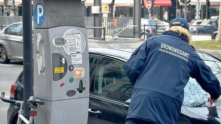 Attacken gegen Mitarbeiter des Ordnungsamtes nehmen in Berlin zu.