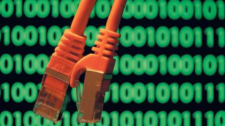 Angreifbar. Häufig werden auch besonders sensible und wertvolle Daten nur mangelhaft gegen Hacker und Spione geschützt. 