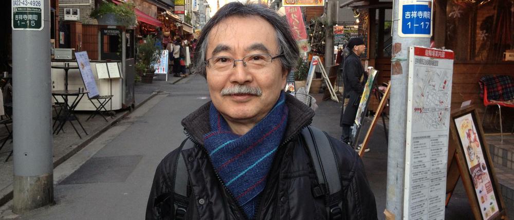 Flaneur: Manga-Autor Jiro Taniguchi beim Spaziergang durch eines seiner Lieblingsviertel in Tokio.