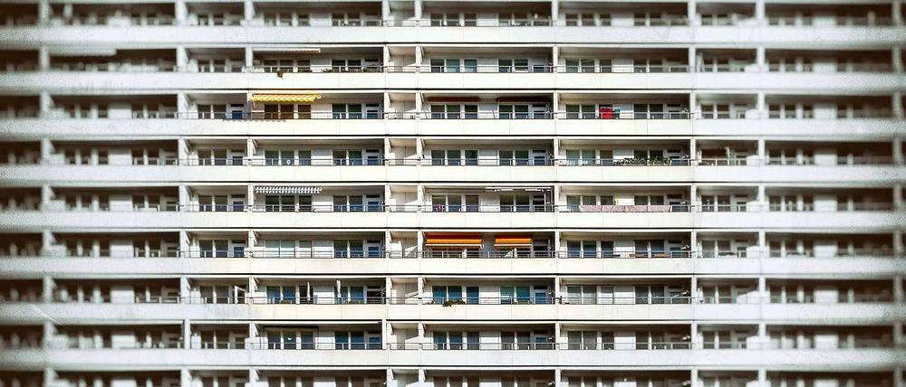 Durch das neue Gesetz über das Verbot der Zweckentfremdung von Wohnraum sollen, so hofft die Landesregierung, 8000 bis 12 000 Wohnungen wieder auf den Markt kommen.