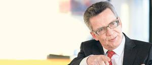 Innenminister Thomas de Maizière steht einer raschen deutschen Olympiabewerbung kritisch gegenüber.