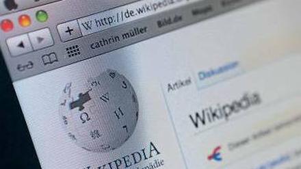 Sisyphos-Arbeit. Die Artikel bei Wikipedia müssen ständig überprüft werden, schließlich wächst auch das Wissen permanent. Foto: imago