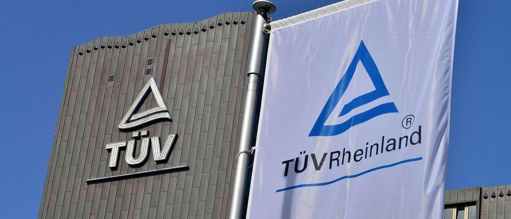 Hatte der TÜV-Regionalleiter etwas mit dem Führerschein-Skandal zu tun?