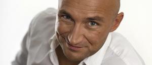 Der Berliner Comedy-Künstler und frühere Polizist Murat Topal antwortet der Schrifstellerin Monika Maron und kritisiert deren Forderung, Politiker müssten Muslimen Grenzen aufzeigen.