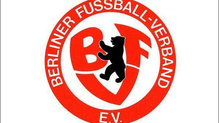 Die traurige Bilanz des Testspiels SC Union 06 vs Berliner AK II: Zwei Spieler von Union 06 mussten mit dem Rettungswagen ins Krankenhaus gebracht werden.