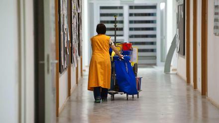 Reinigungsdienste an Berliner Schulen stehen in der Kritik.