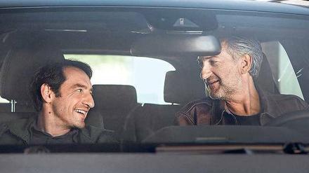 Ein eingespieltes Team, das sind die Berliner „Tatort“-Kommissare Felix Stark (Boris Aljinovic, links) und Till Ritter (Dominic Raacke).
