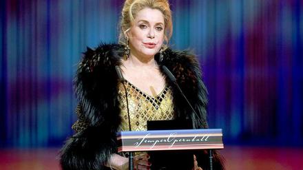 Catherine Deneuve 