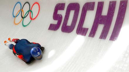 Aus dem Bauch heraus. Elizabeth Yarnold will die Skeleton-Euphorie auf der Insel mit einer Goldmedaille bedienen. 