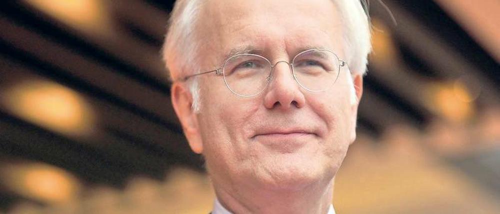 Der Late-Night-Talker Harald Schmidt sucht Nachmieter für sein Studio.