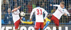 In Braunschweig gab sich der Hamburger SV bisweilen der Lächerlichkeit preis.