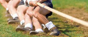 Auf den ersten Blick machen Petitionen die Welt zu einem besseren und schöneren Ort. Sie helfen Protest digital zu organisieren und eine Öffentlichkeit herzustellen, die im besten Falle die Entscheidungsträger beeinflusst.